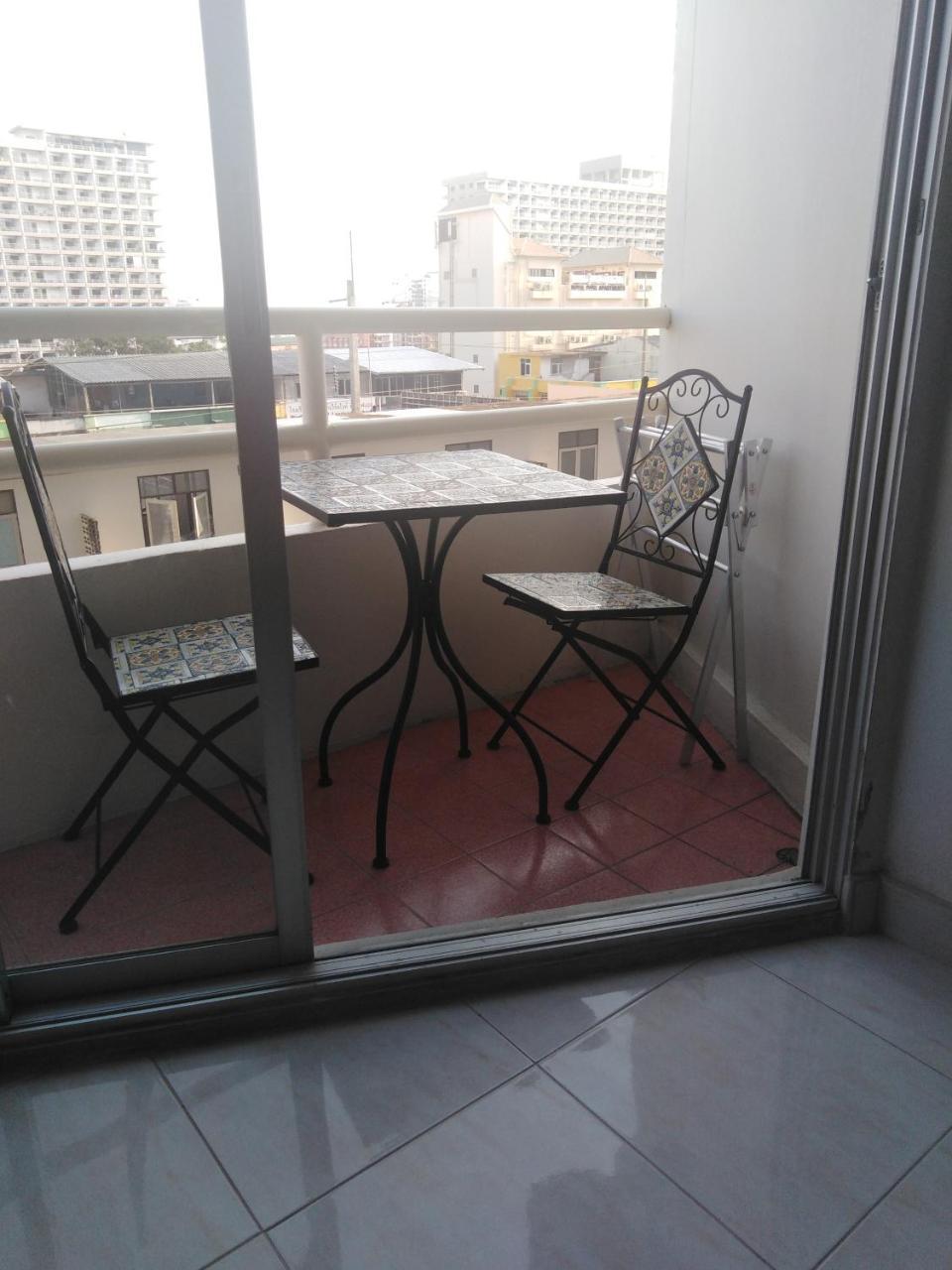 View Talay 1B Apartments Паттая Екстер'єр фото